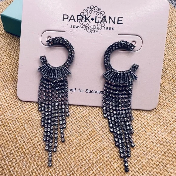 Gorgeous “Interstellar” Hematite  Crystal Earrings by Park Lane - Picture 5 of 5